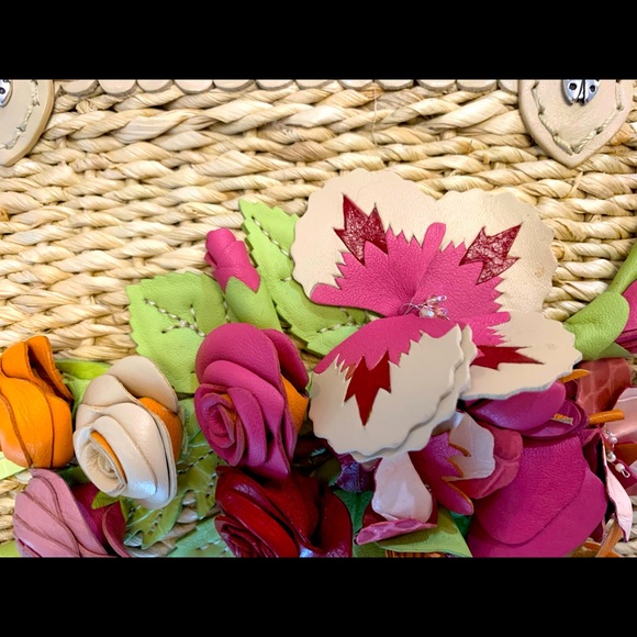 Beautiful Brighton Milan’s Tote with Colorful Leather Flowers & Beading Accents - Picture 6 of 8